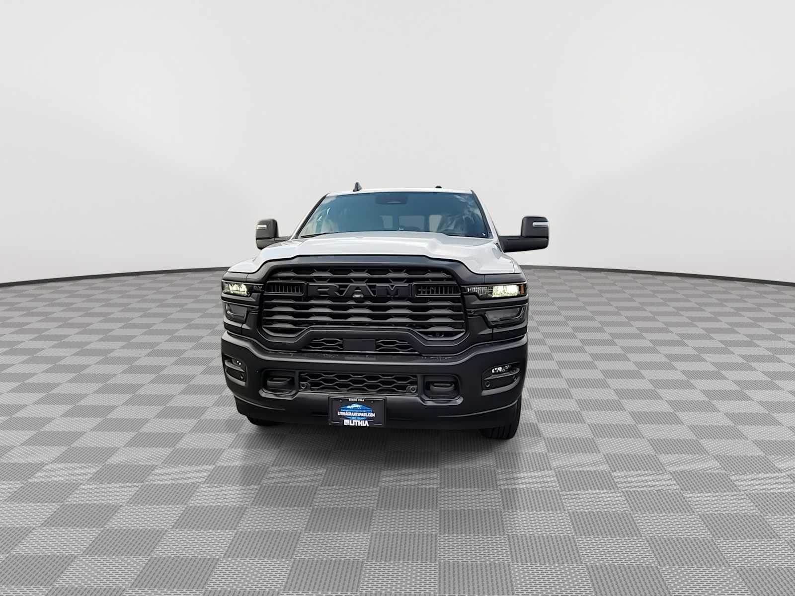 2025 Ram 2500 Tradesman photo 3