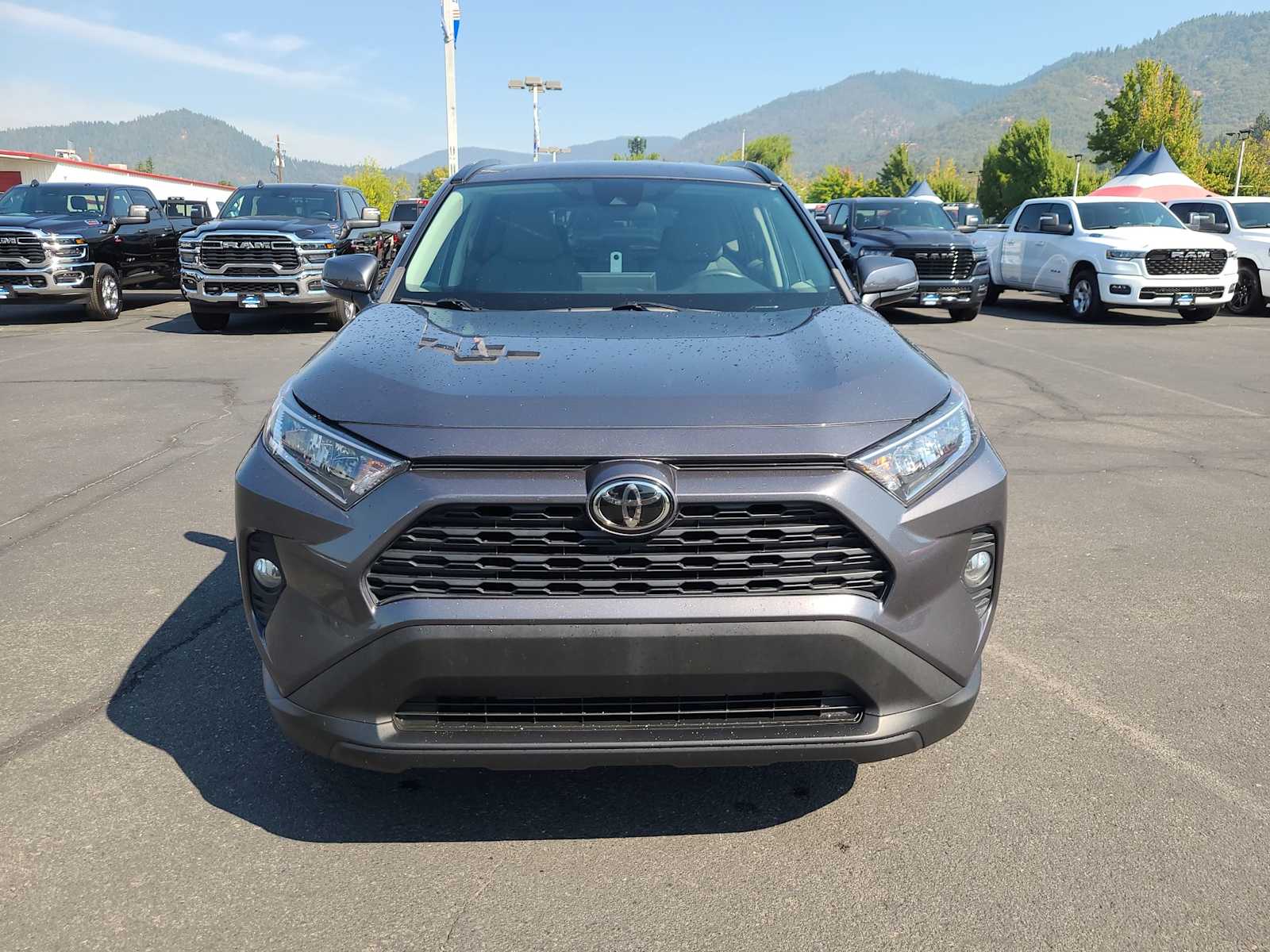 Thumbnail: 2021 Toyota RAV4 - 14