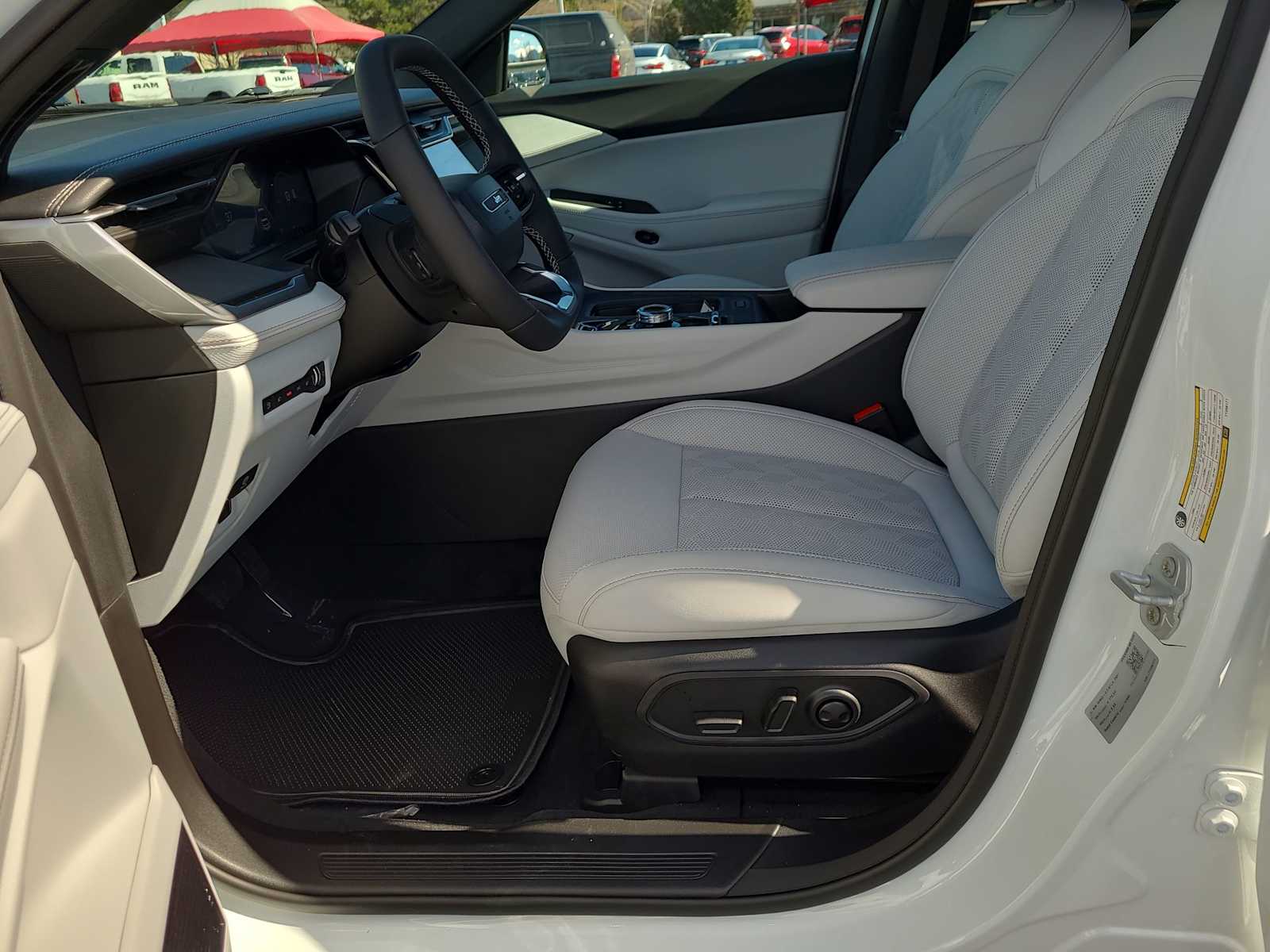 Thumbnail: 2026 Jeep Cherokee - 19