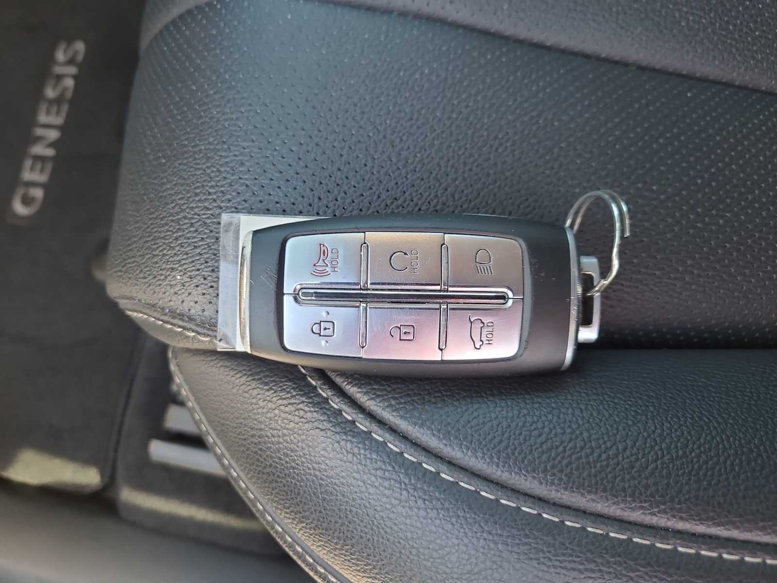 Thumbnail: 2024 Genesis GV80 - 28