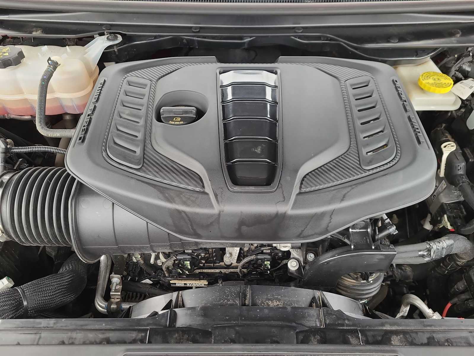 Thumbnail: 2024 Jeep Wagoneer - 17