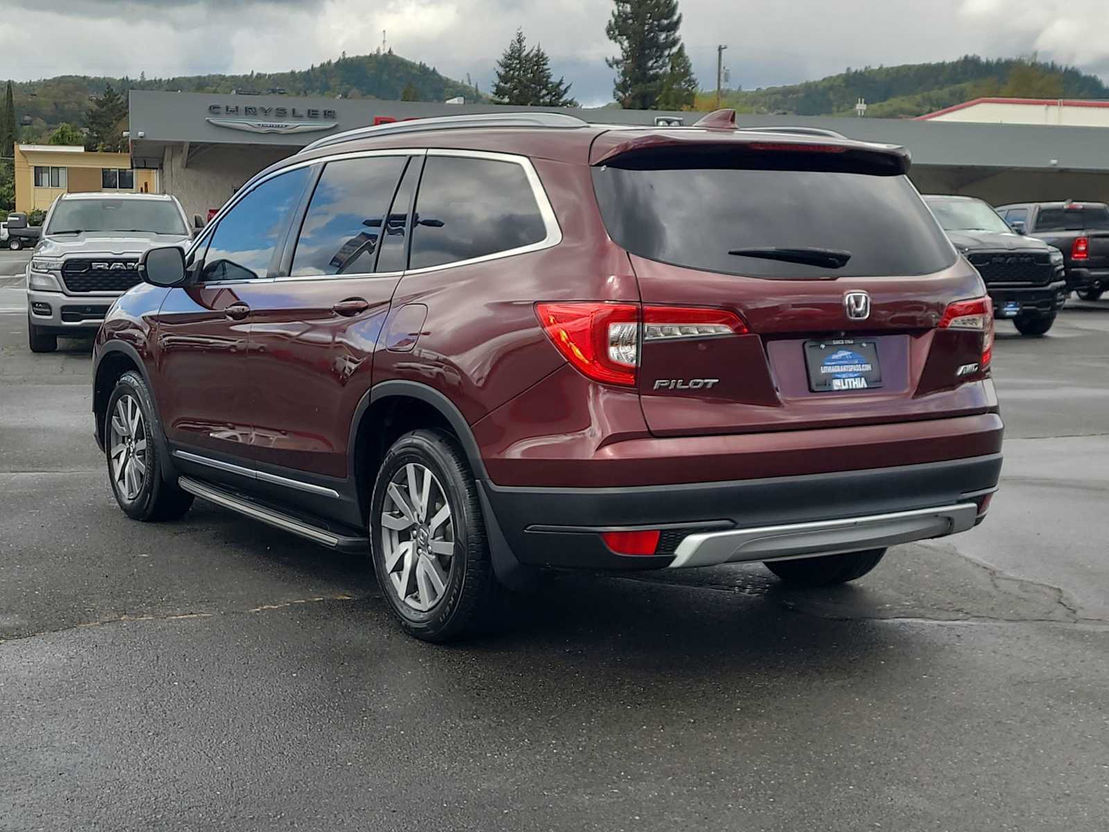 Thumbnail: 2019 Honda Pilot - 12