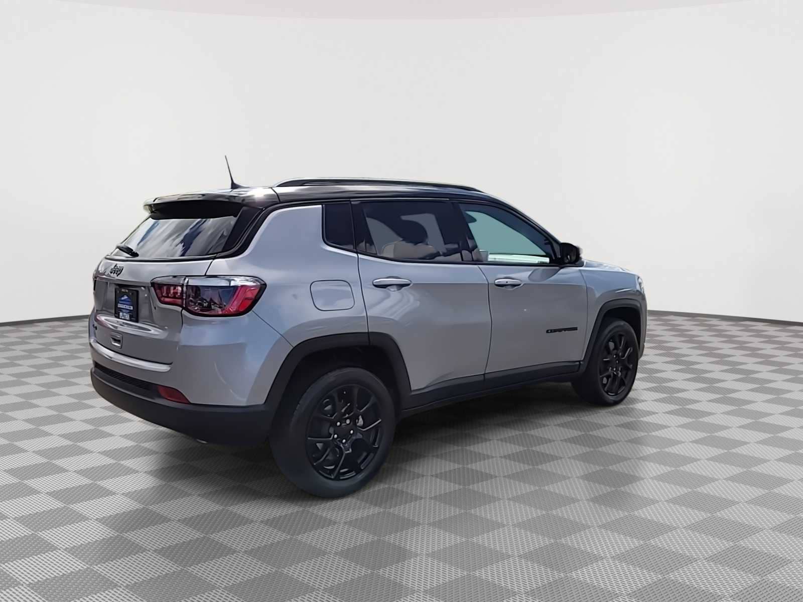 Thumbnail: 2023 Jeep Compass - 8