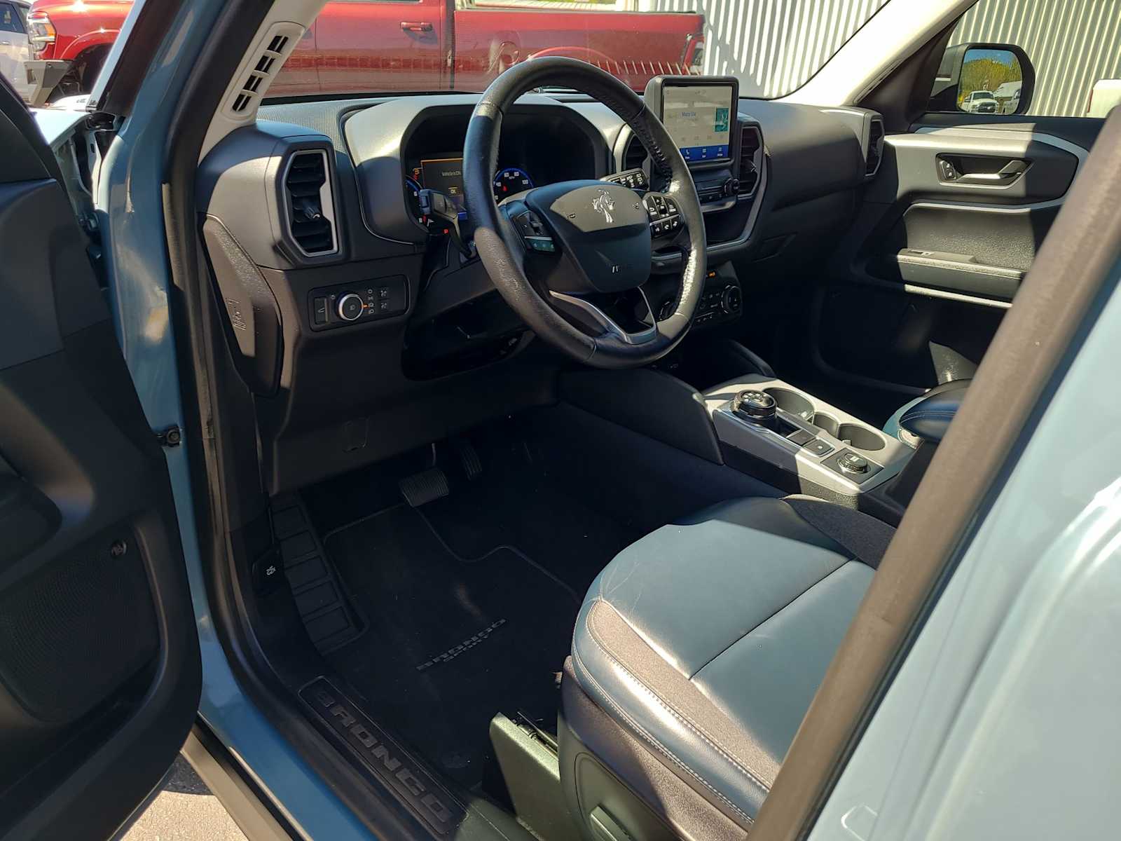 Thumbnail: 2022 Ford Bronco Sport - 10