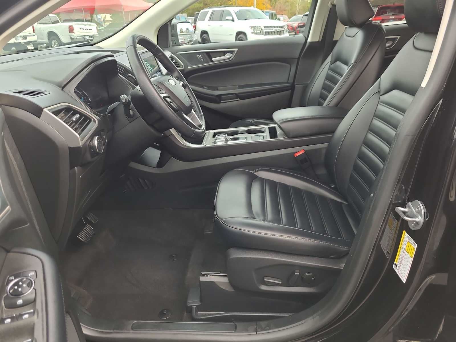 Thumbnail: 2024 Ford Edge - 19