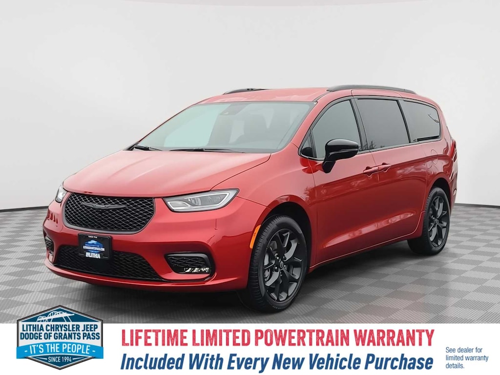 New 2026 Chrysler Pacifica SELECT AWD Passenger Van