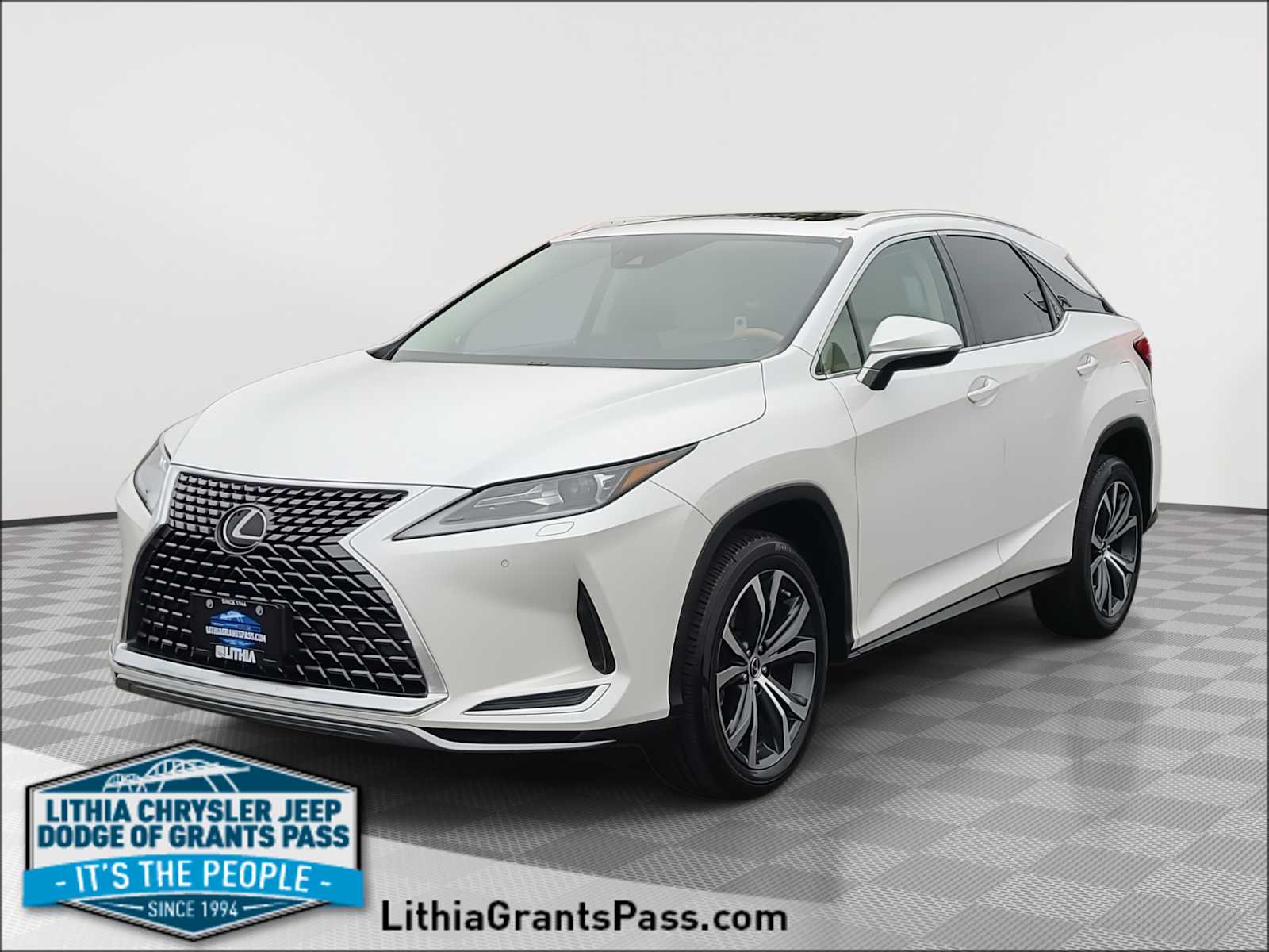2022 Lexus RX 350's photo