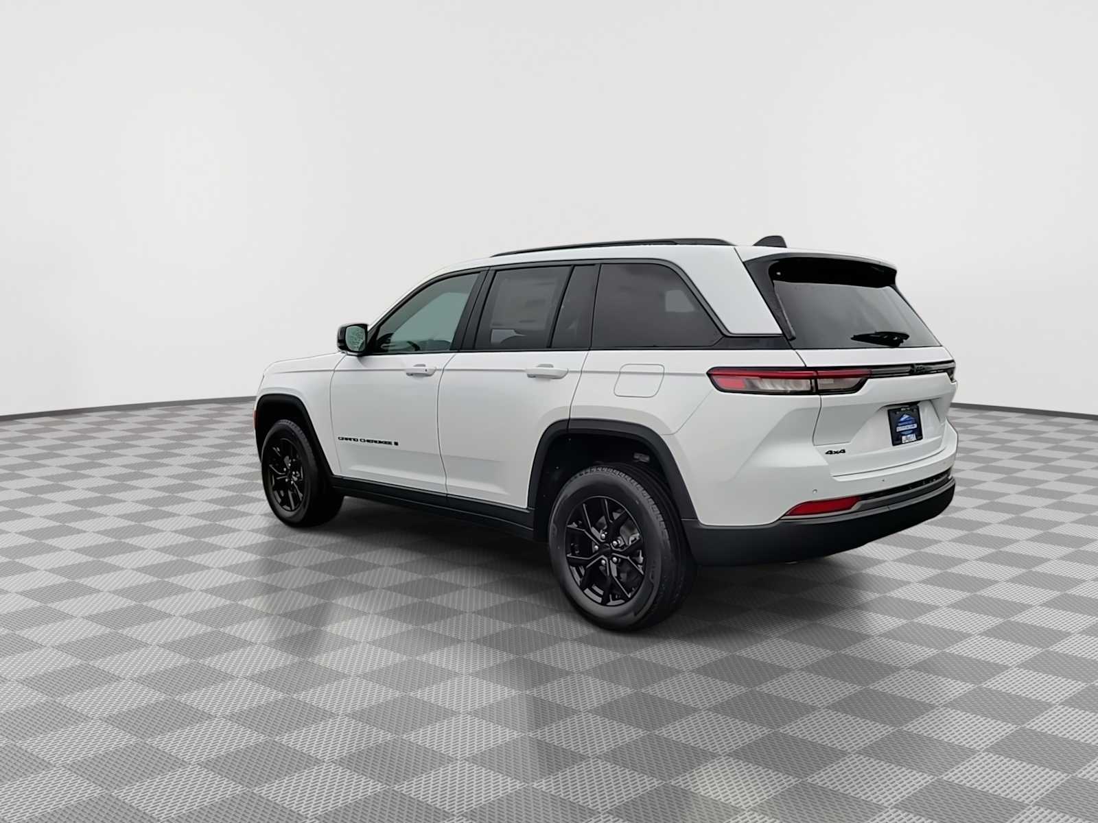 Thumbnail: 2026 Jeep Grand Cherokee - 6