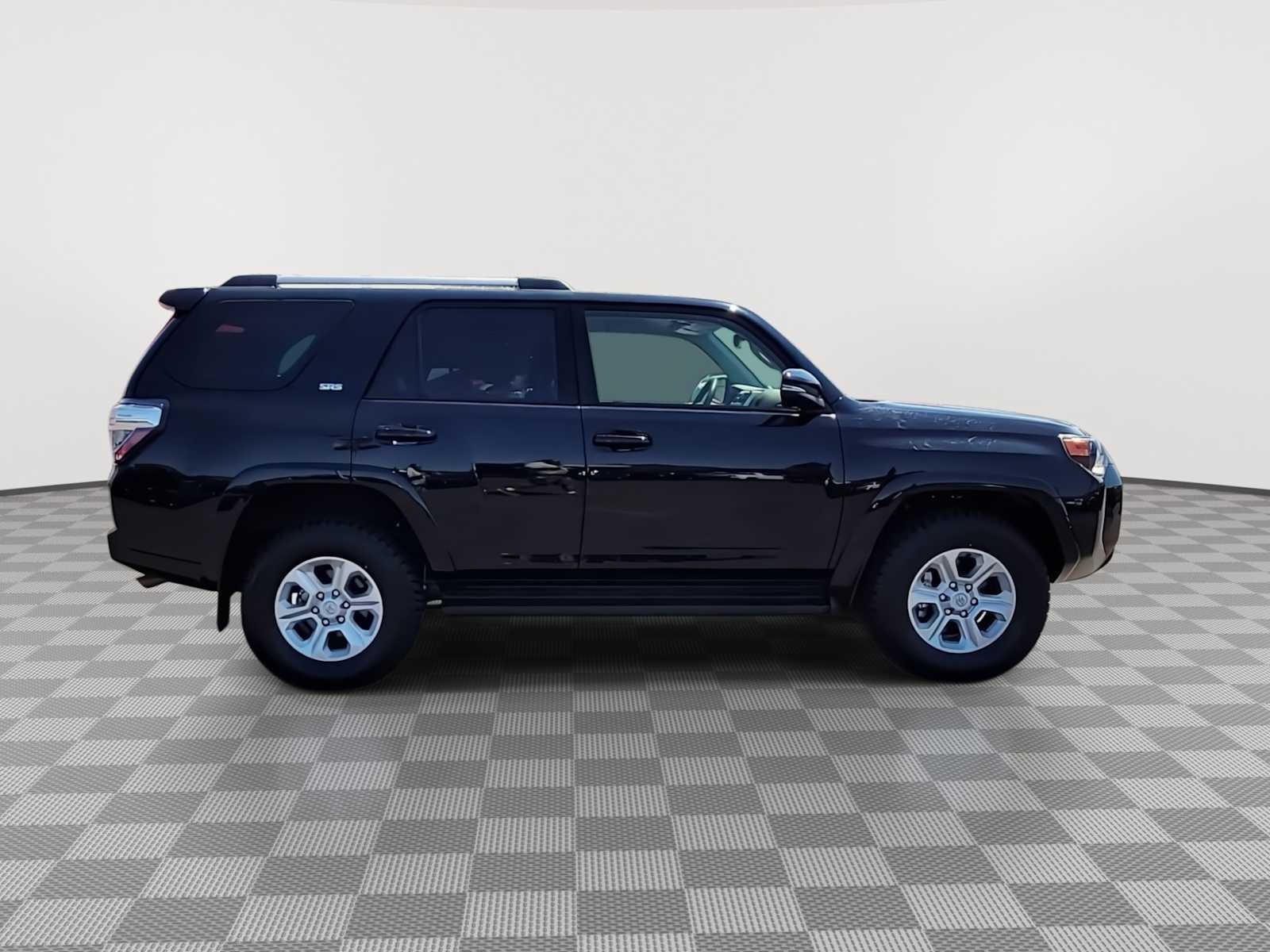 Thumbnail: 2024 Toyota 4Runner - 9