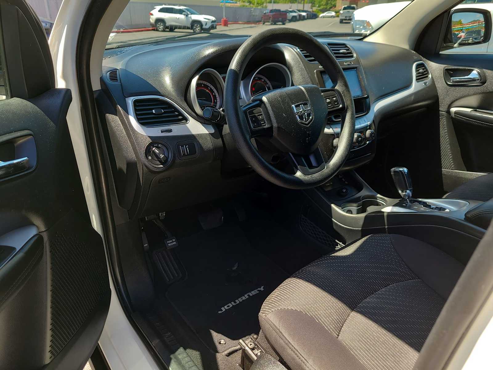 2014 Dodge Journey SXT 10