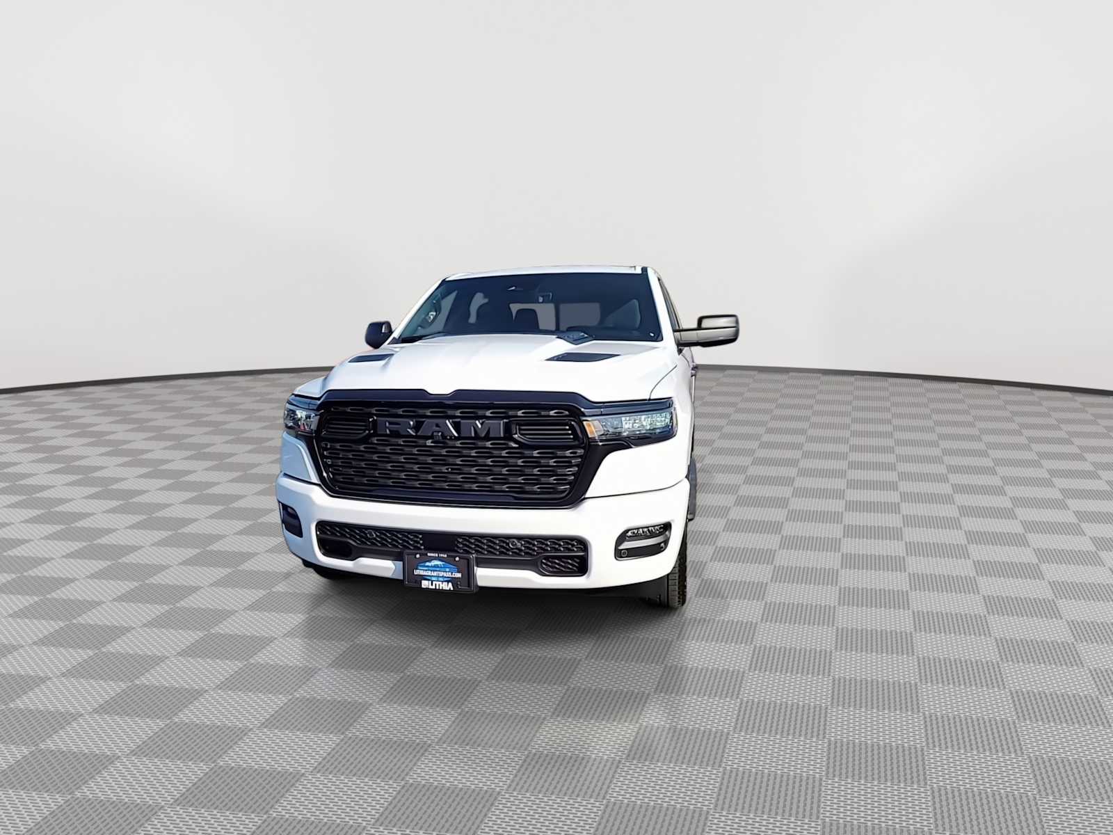 Thumbnail: 2025 RAM 1500 - 3