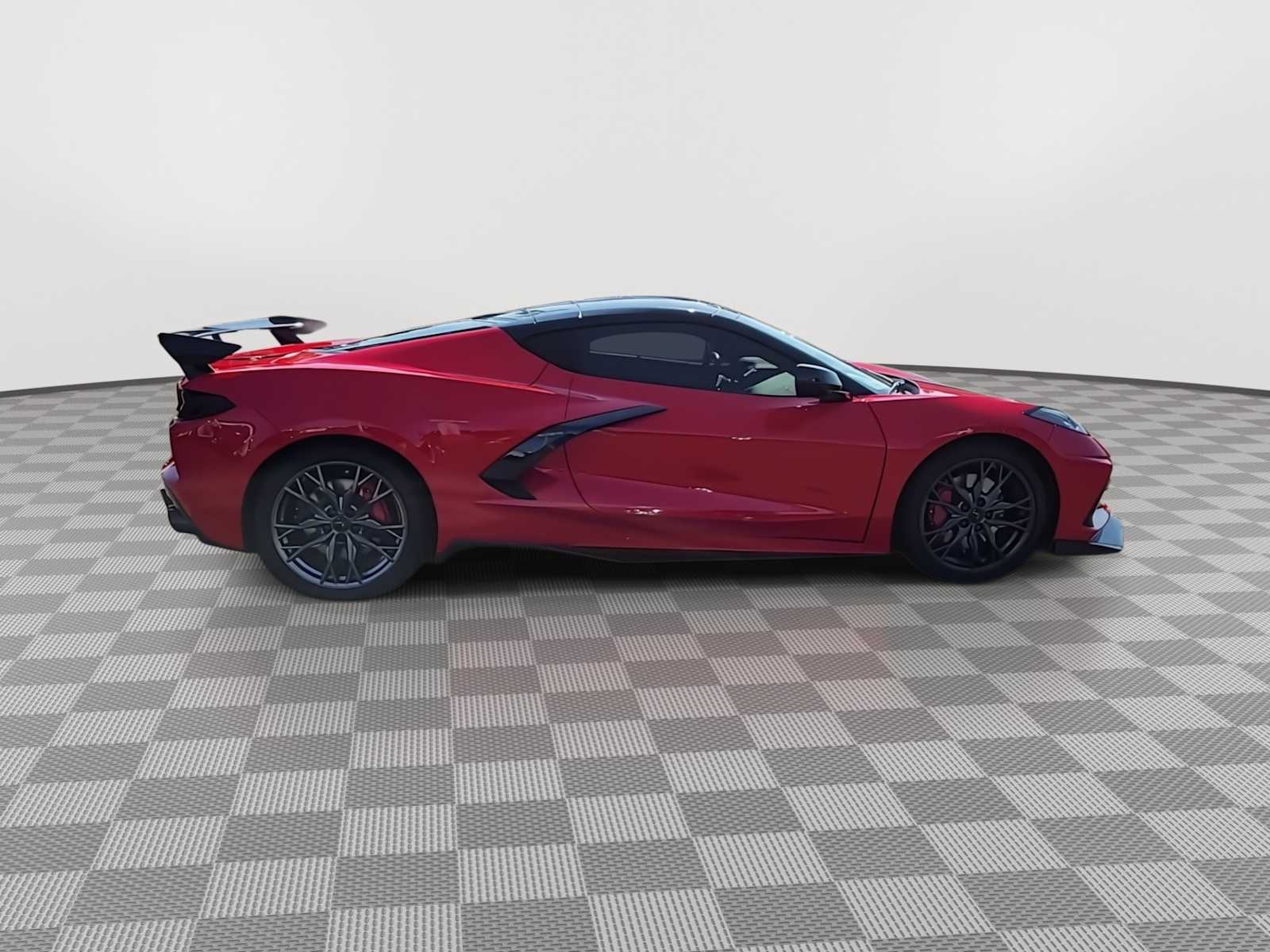 Thumbnail: 2020 Chevrolet Corvette - 9