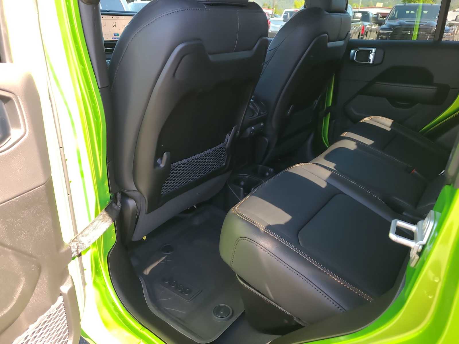 Thumbnail: 2025 Jeep Gladiator - 20