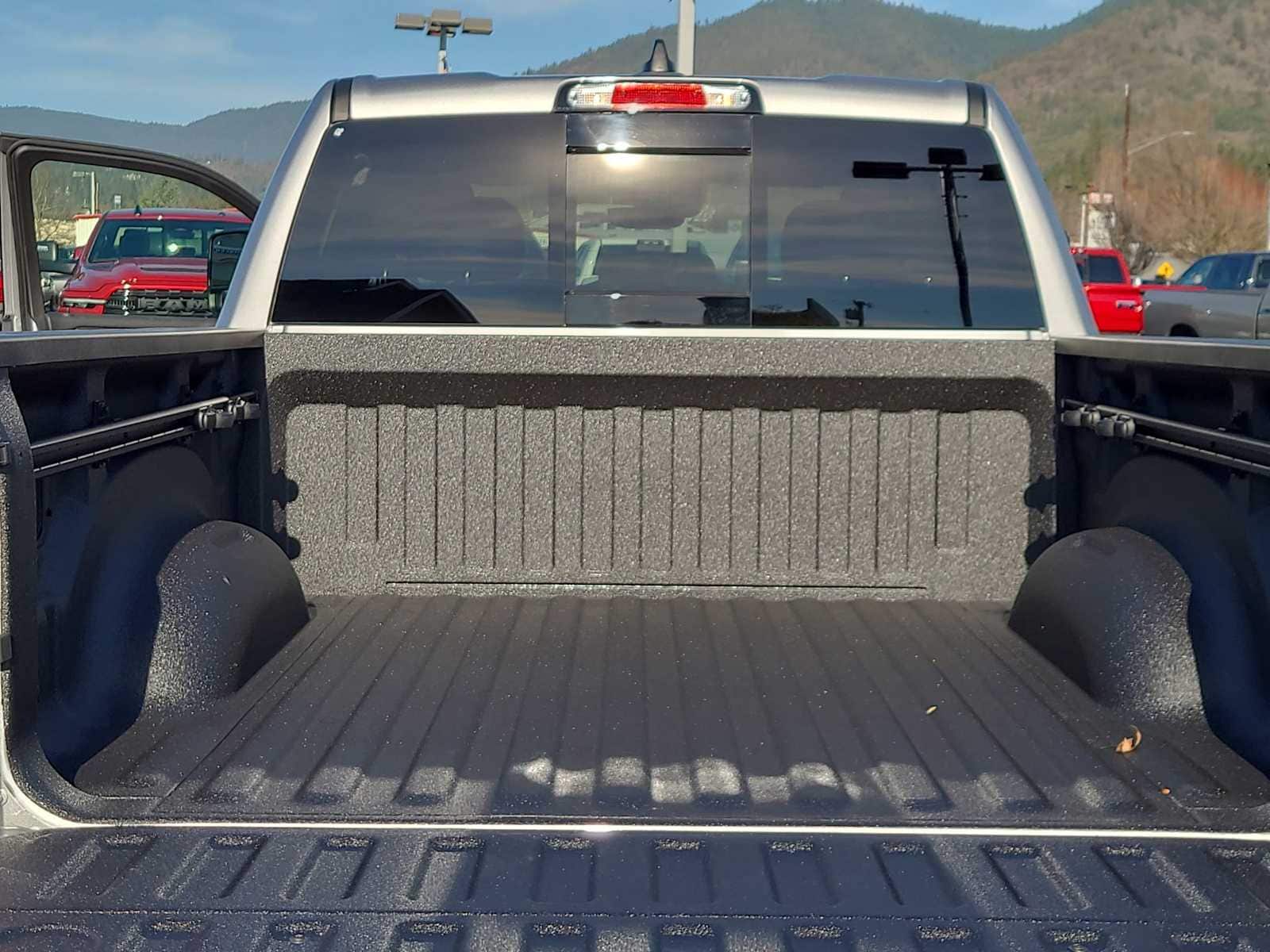 Thumbnail: 2026 RAM 1500 - 27