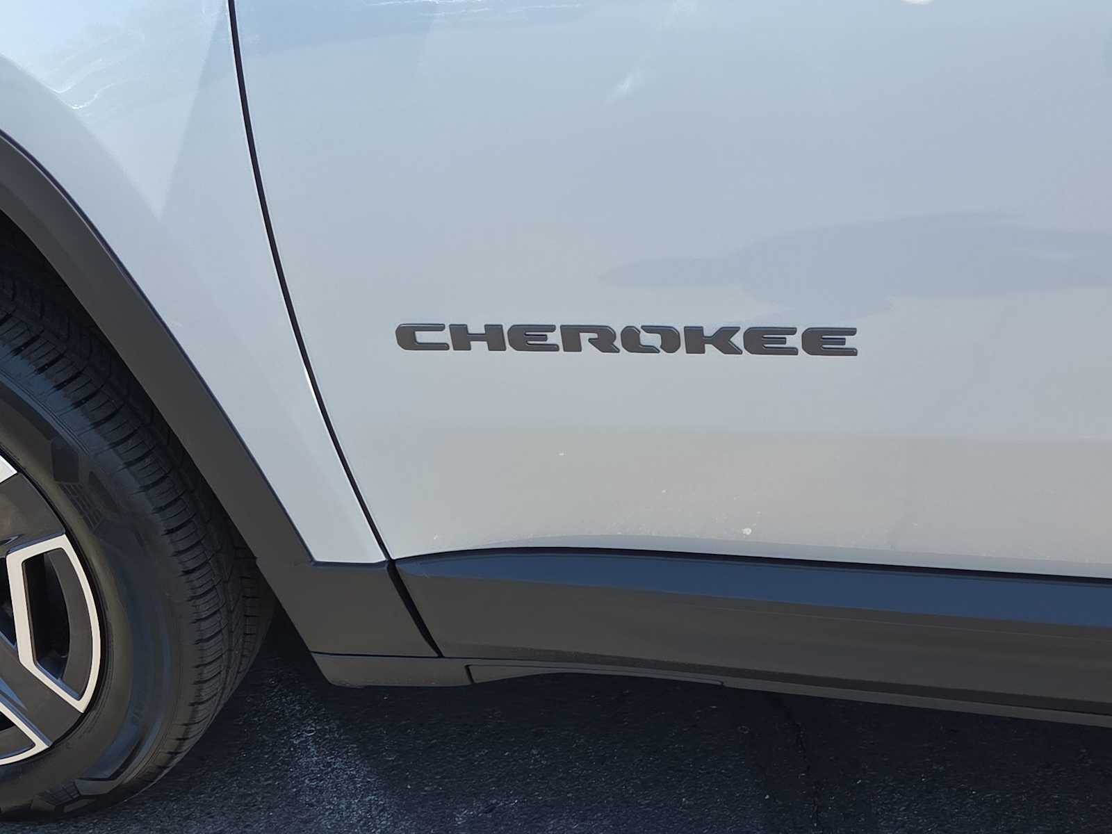 Thumbnail: 2026 Jeep Cherokee - 15