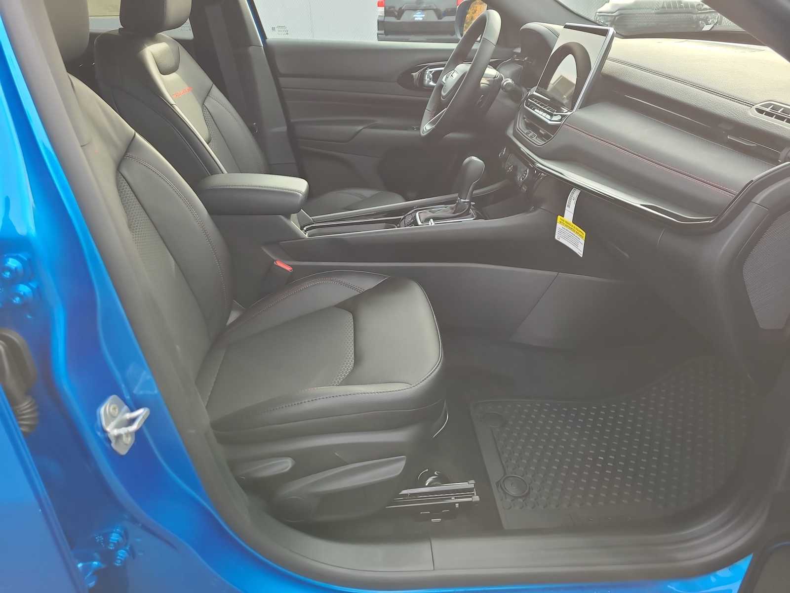 Thumbnail: 2026 Jeep Compass - 22