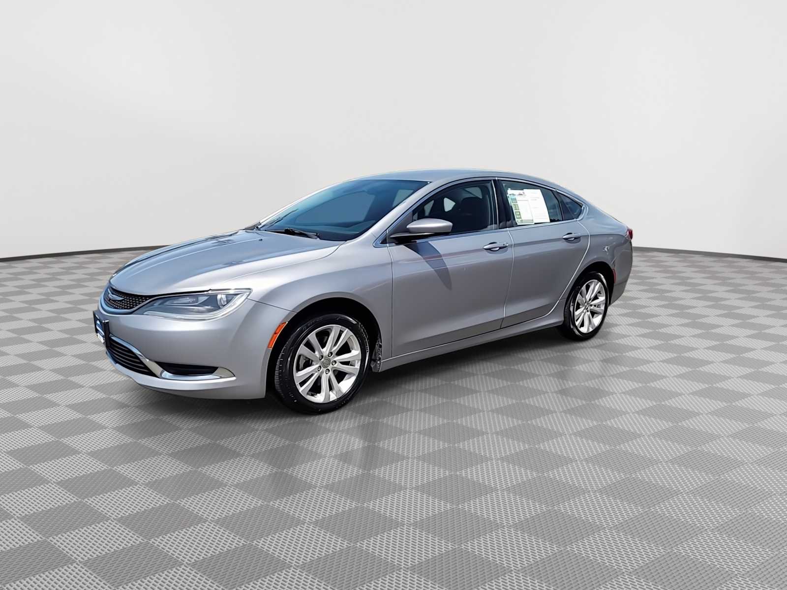 Thumbnail: 2015 Chrysler 200 - 4