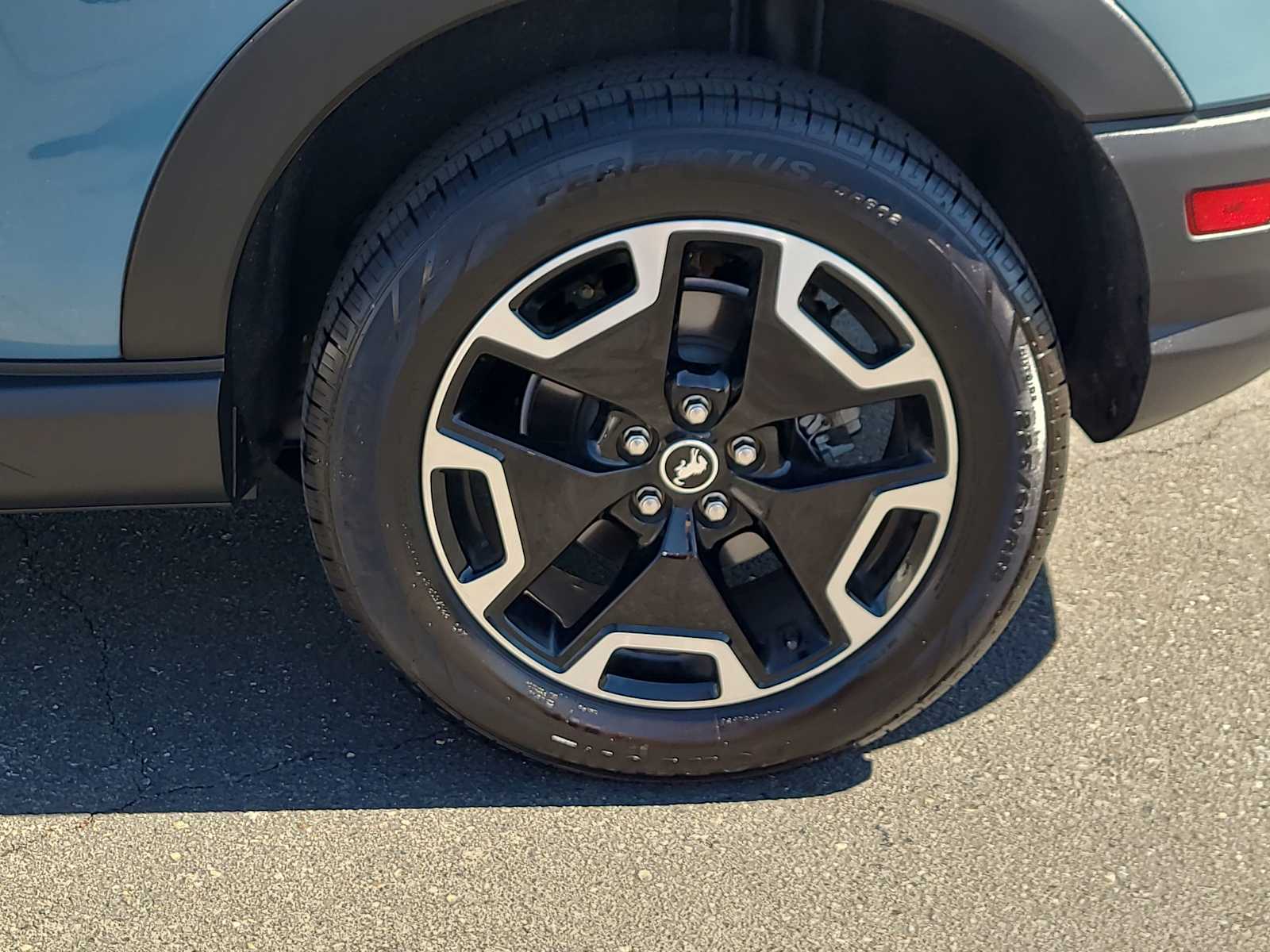 Thumbnail: 2022 Ford Bronco Sport - 16