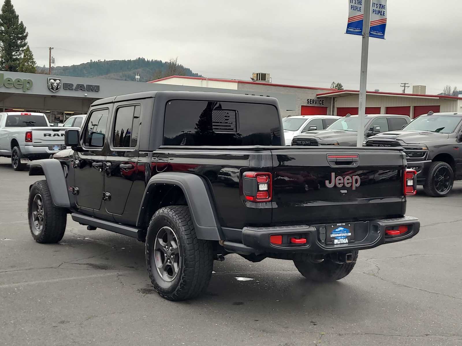 Thumbnail: 2021 Jeep Gladiator - 12