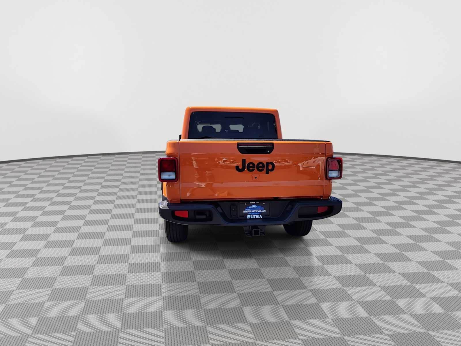 Thumbnail: 2025 Jeep Gladiator - 7
