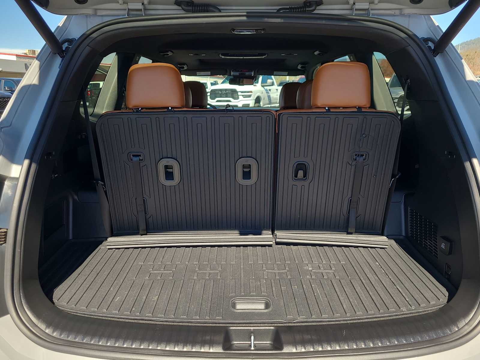 Thumbnail: 2025 Kia Telluride - 27