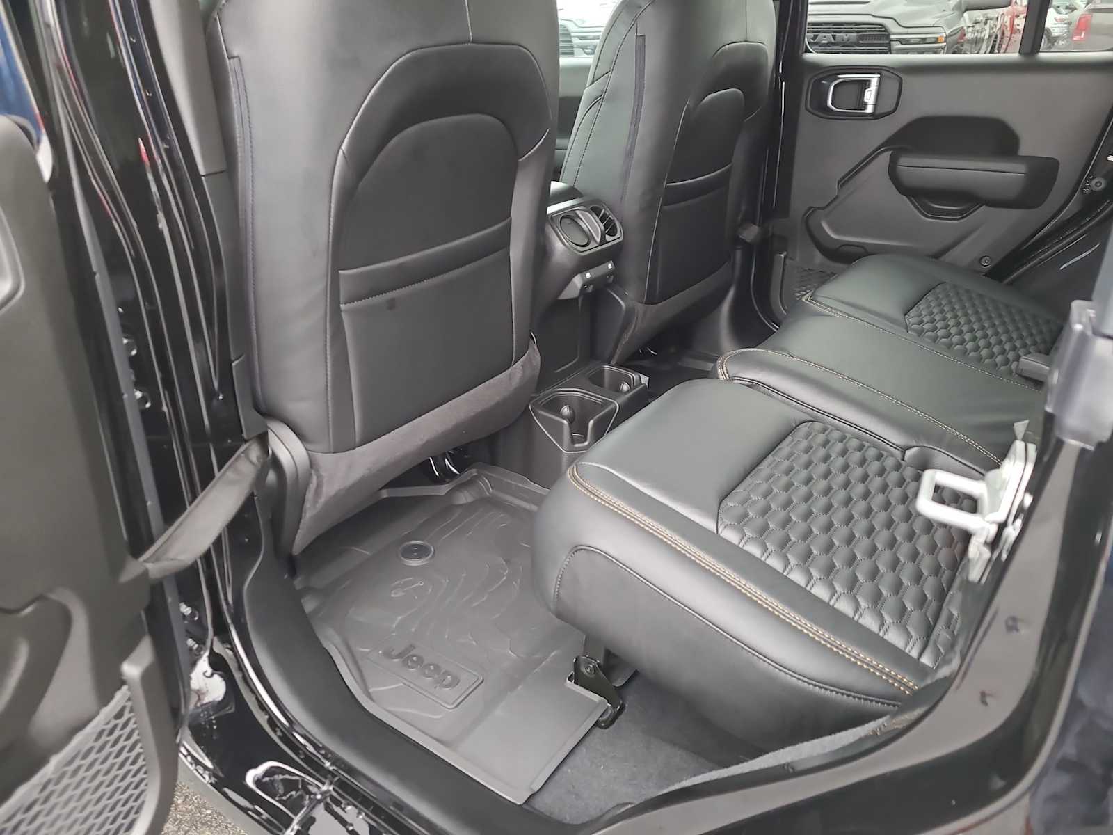 Thumbnail: 2026 Jeep Wrangler - 20