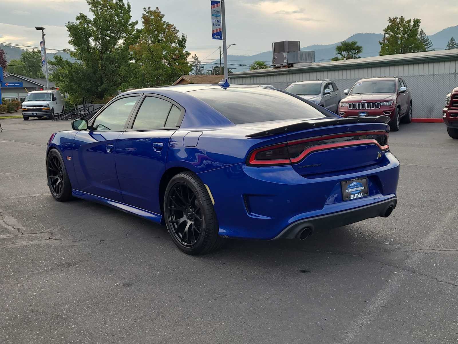 Thumbnail: 2019 Dodge Charger - 12