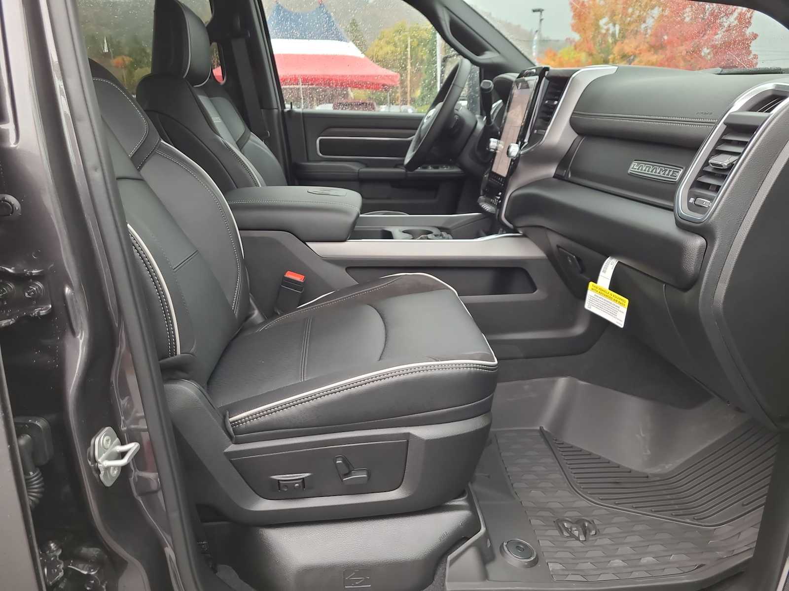 Thumbnail: 2026 RAM 3500 - 22