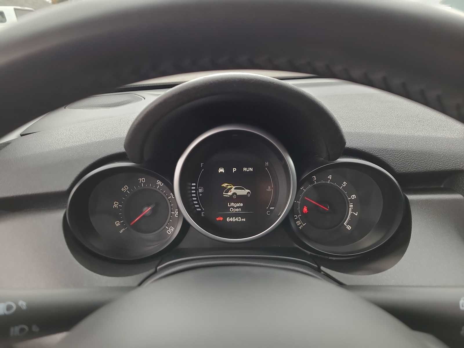 Thumbnail: 2017 Fiat 500X - 26