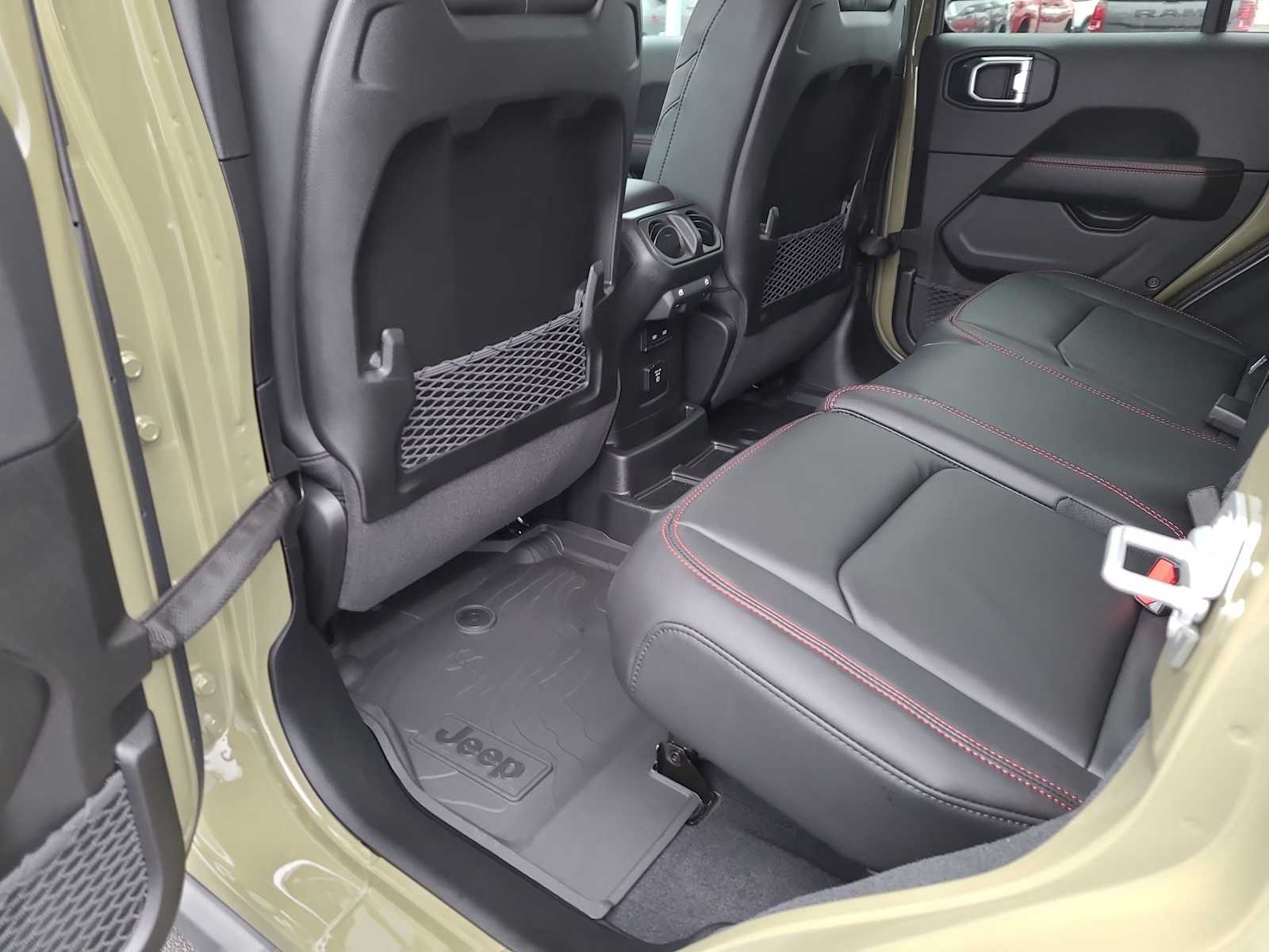 Thumbnail: 2026 Jeep Wrangler - 20