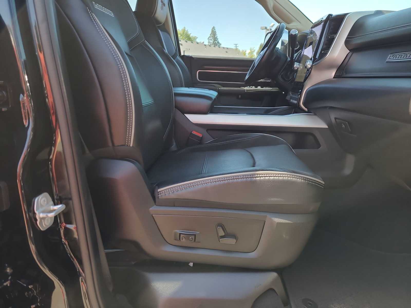 Thumbnail: 2022 RAM 3500 - 22