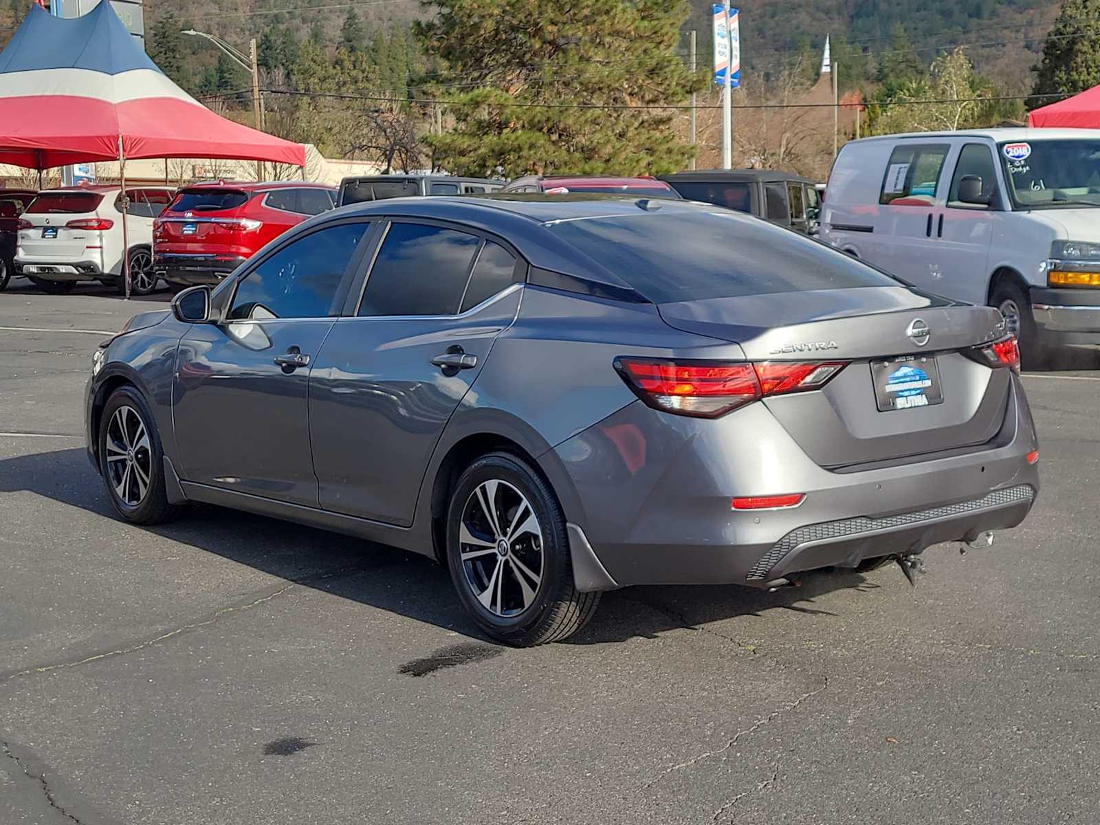 Thumbnail: 2022 Nissan Sentra - 12