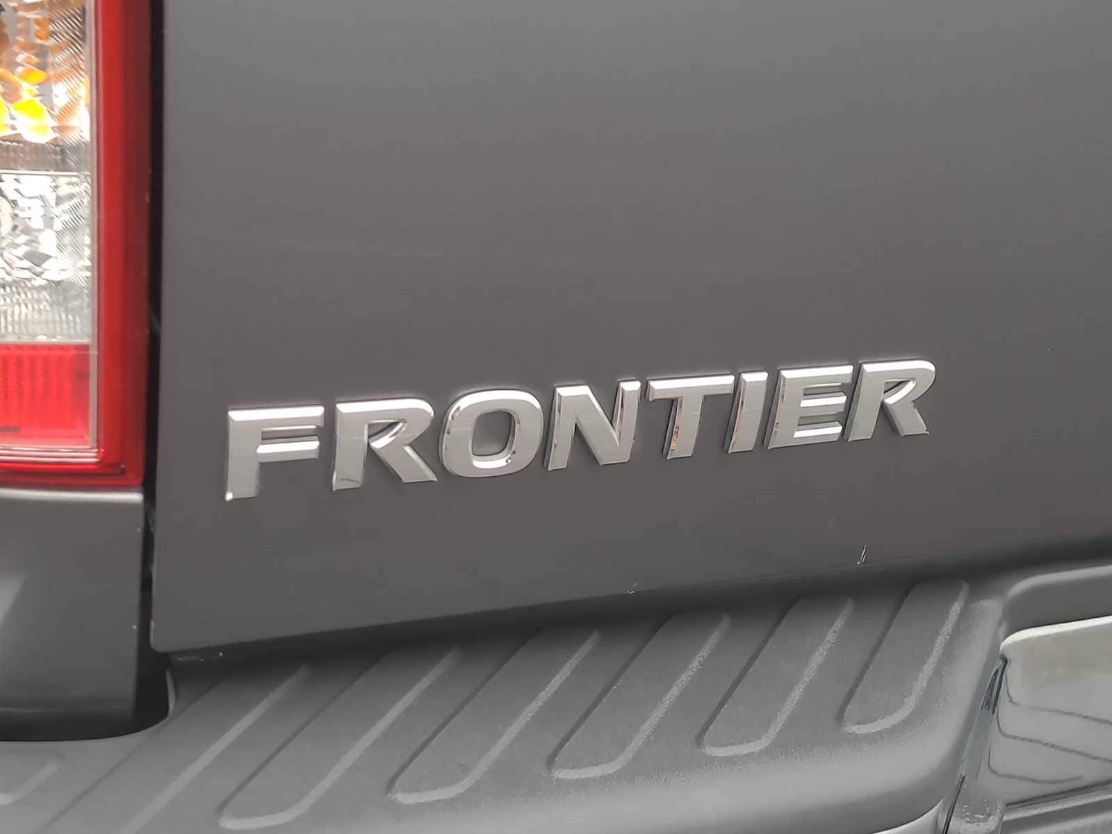Thumbnail: 2016 Nissan Frontier - 15
