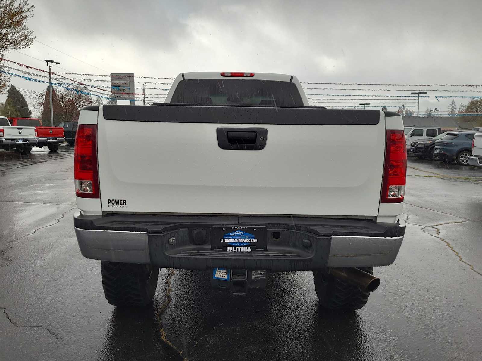 Thumbnail: 2014 GMC Sierra 3500 - 13