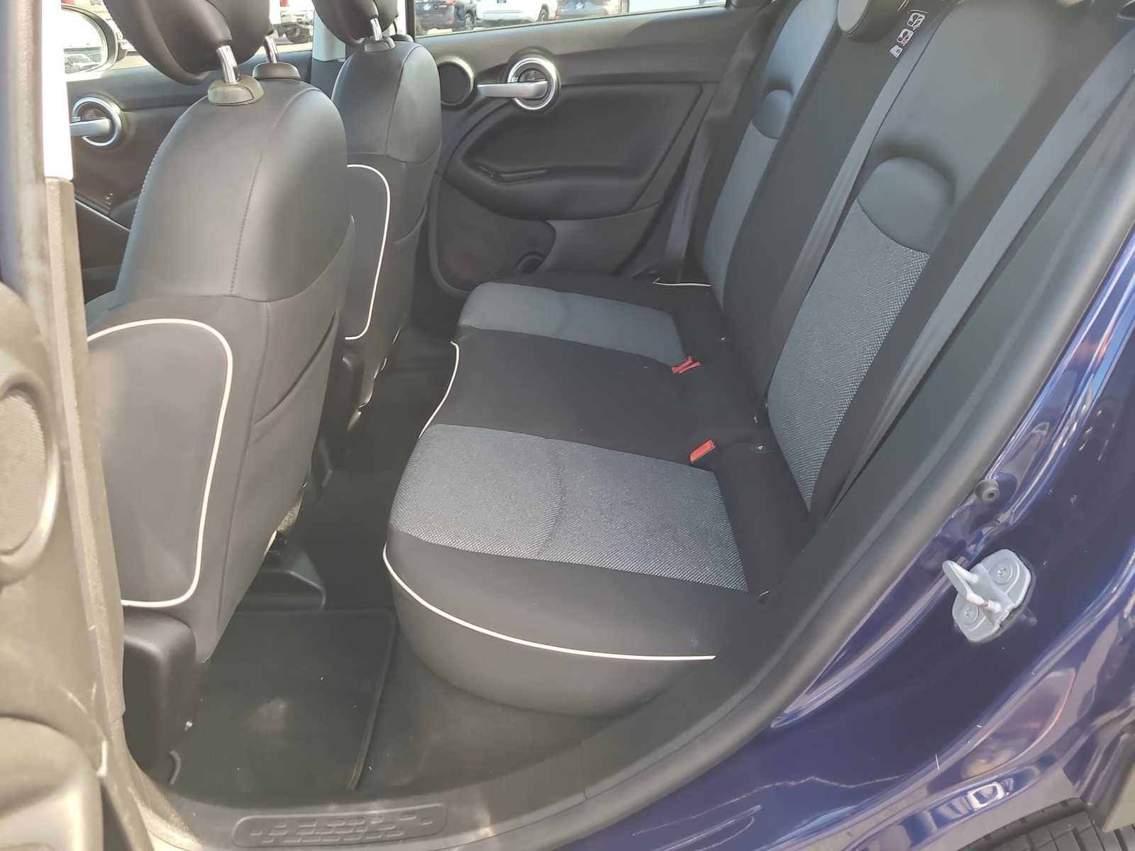 Thumbnail: 2017 Fiat 500X - 21