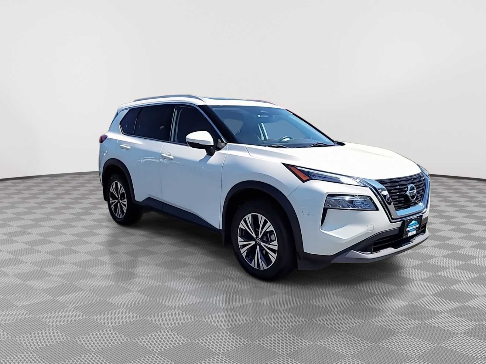 Thumbnail: 2021 Nissan Rogue - 2