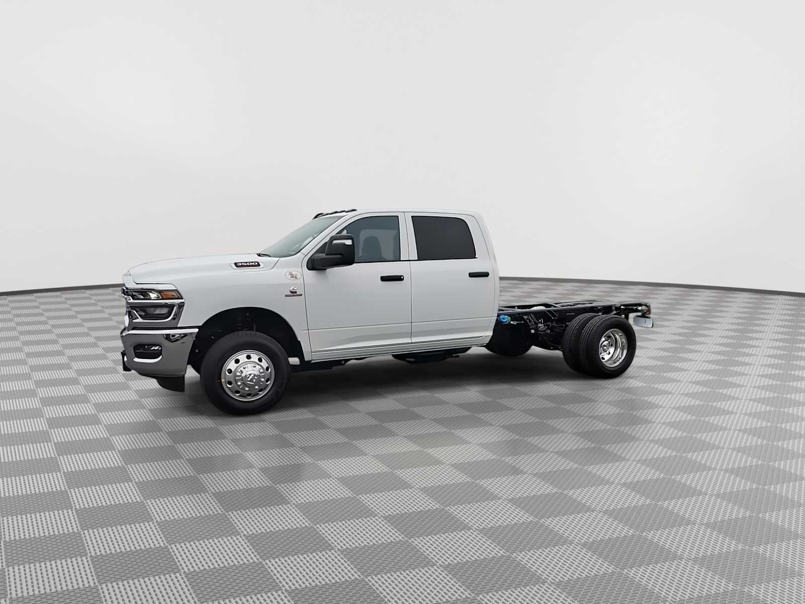 Thumbnail: 2026 RAM 3500 - 4
