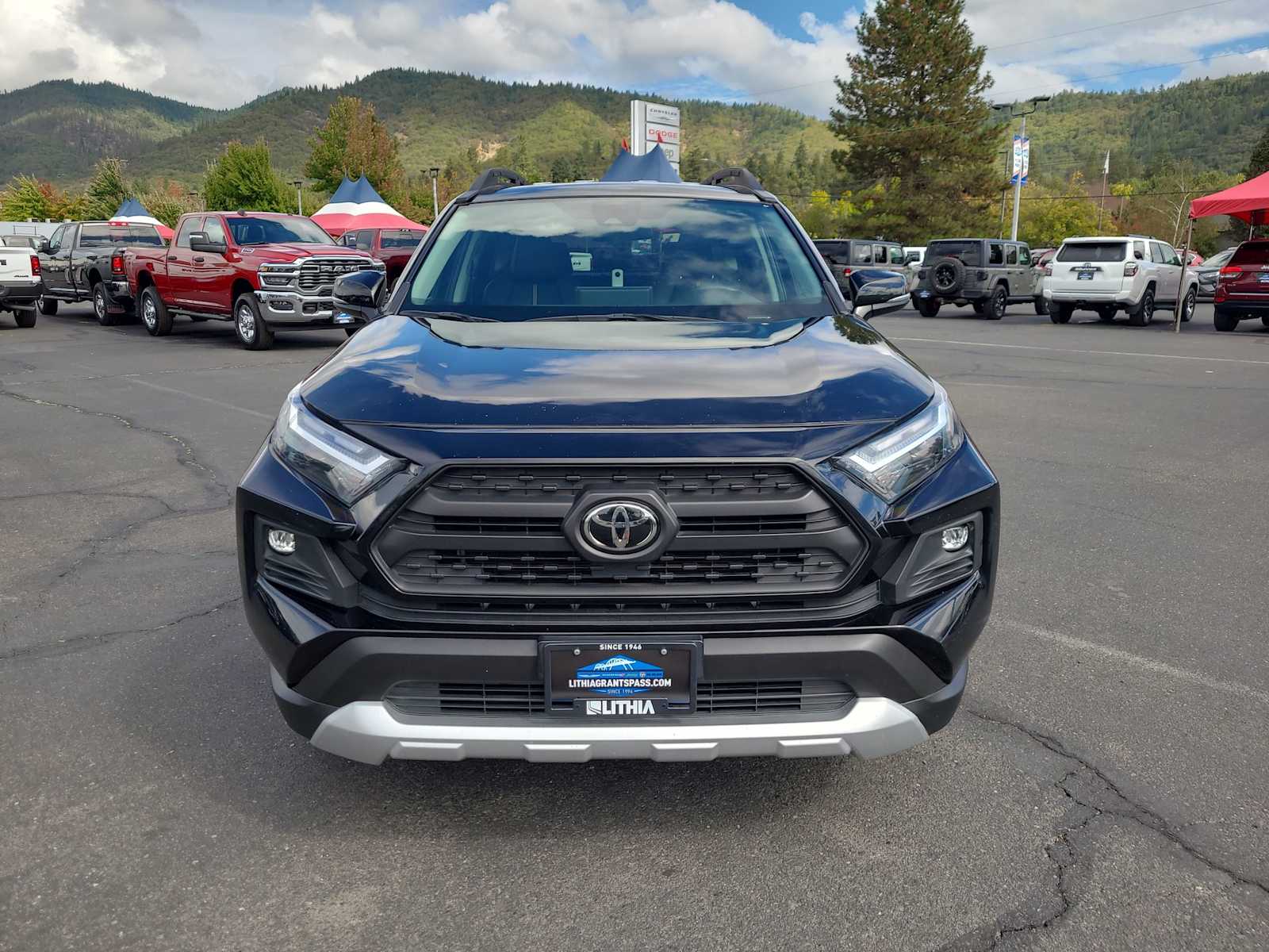 Thumbnail: 2024 Toyota RAV4 - 14