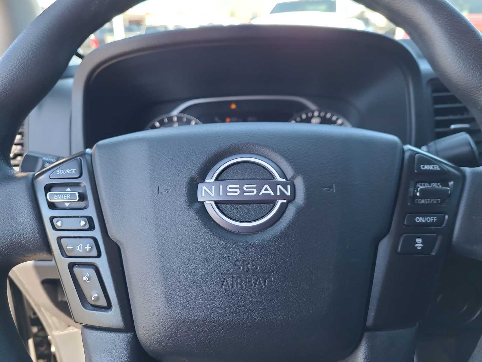 Thumbnail: 2022 Nissan Frontier - 23