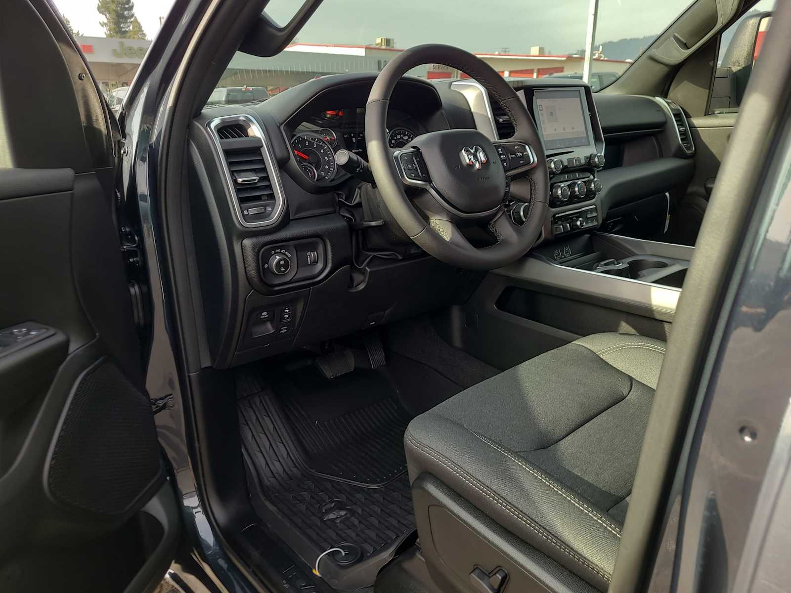 Thumbnail: 2026 RAM 1500 - 10