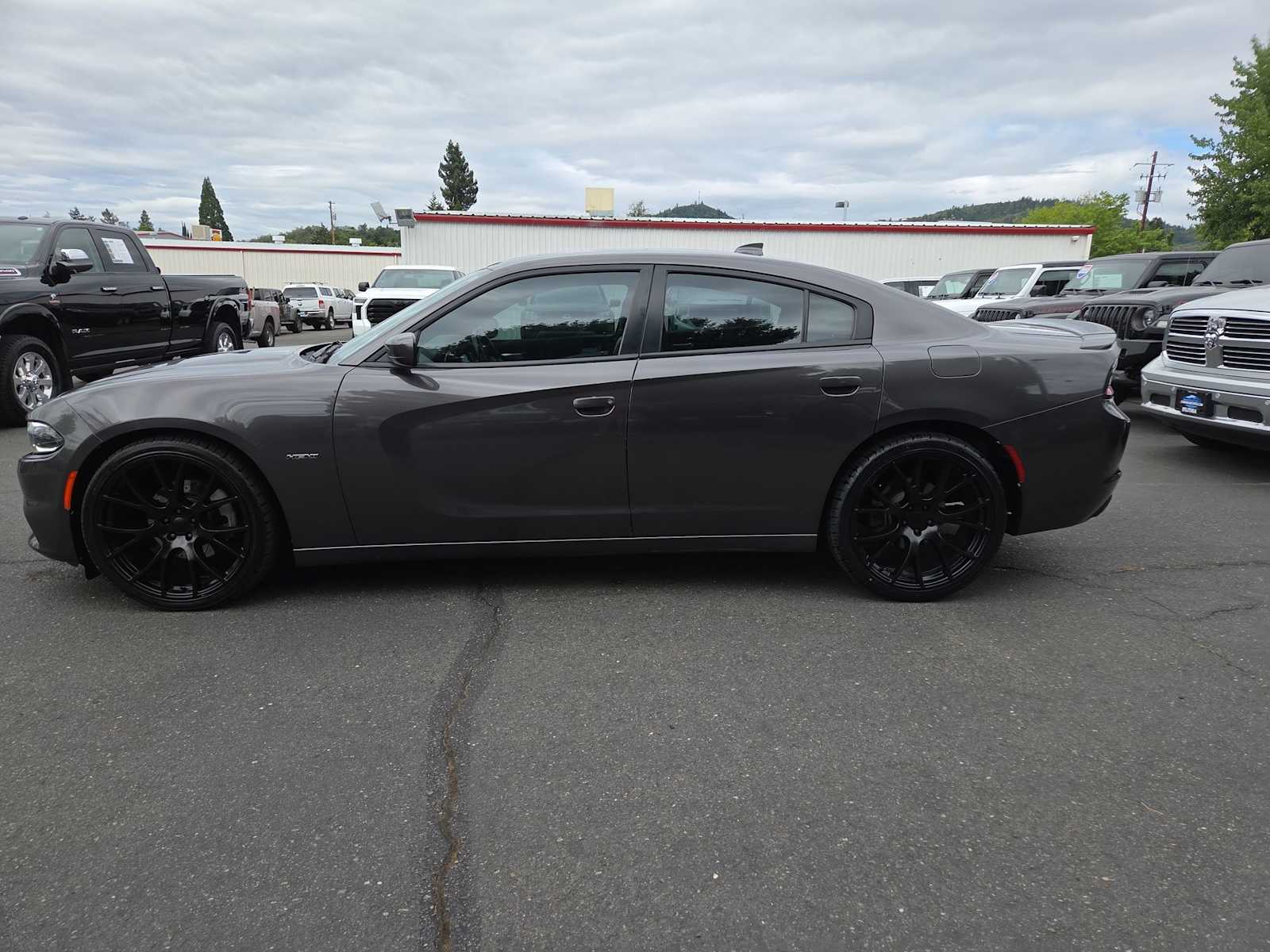 Thumbnail: 2015 Dodge Charger - 11