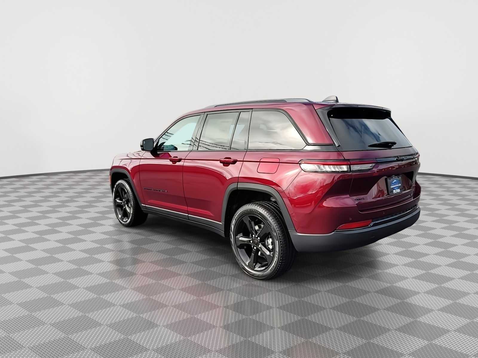 Thumbnail: 2025 Jeep Grand Cherokee - 6