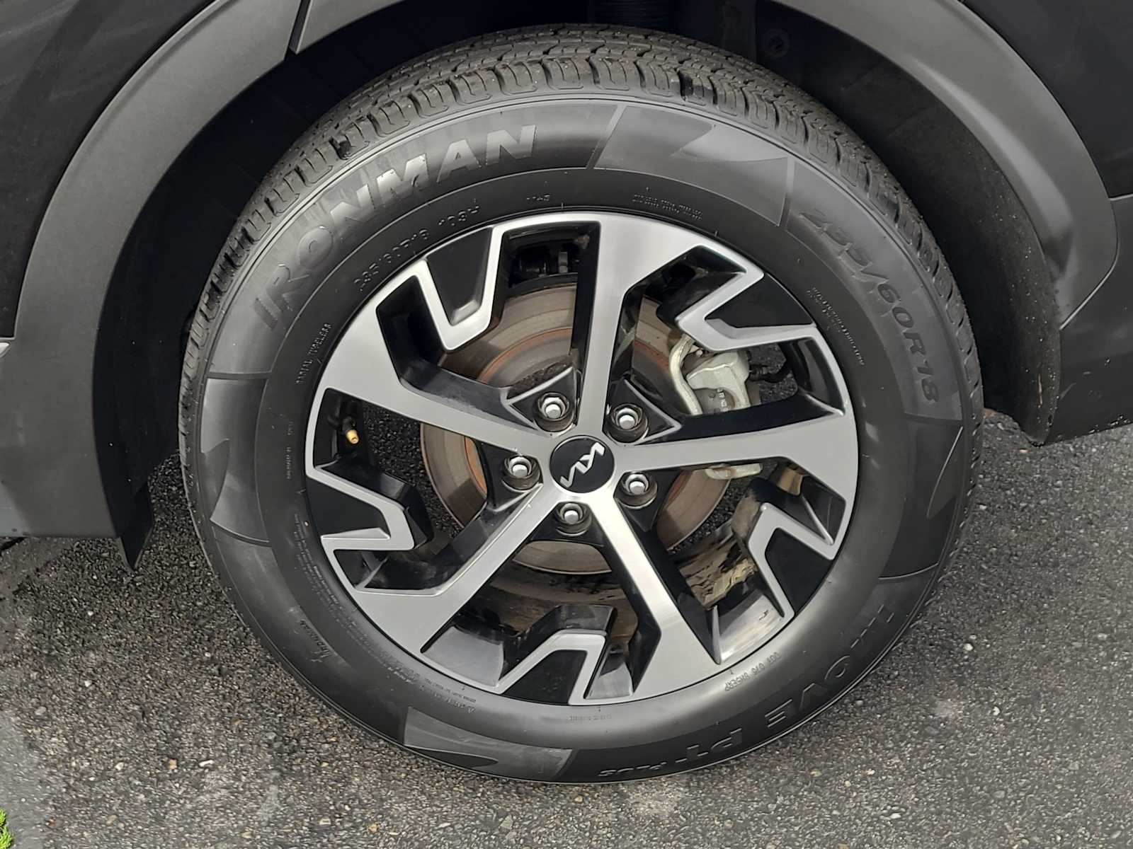 Thumbnail: 2023 Kia Sportage - 16