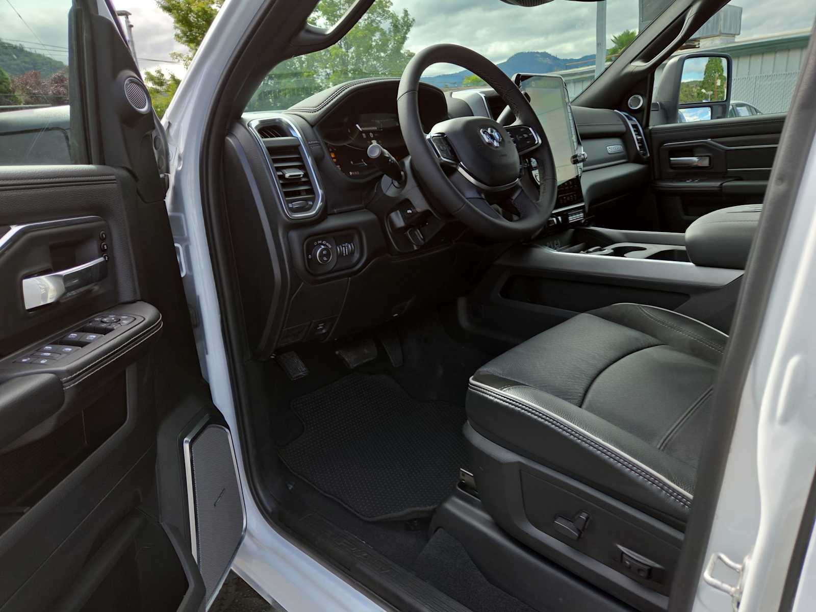 Thumbnail: 2026 RAM 2500 - 10