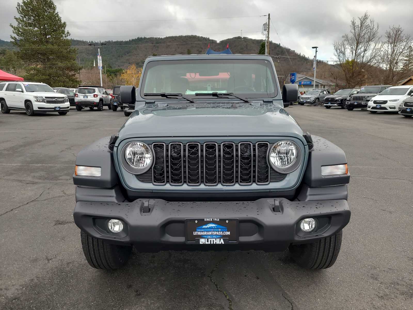 Thumbnail: 2026 Jeep Wrangler - 14