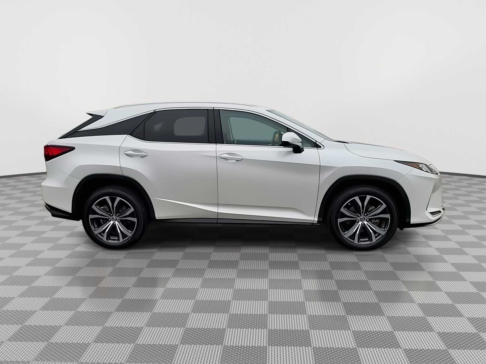 Thumbnail: 2022 Lexus RX - 9