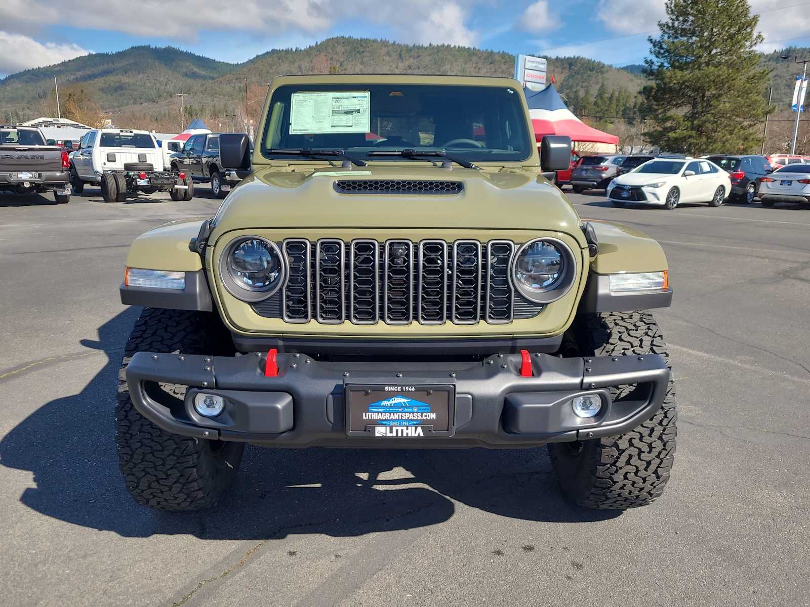 Thumbnail: 2026 Jeep Wrangler - 14