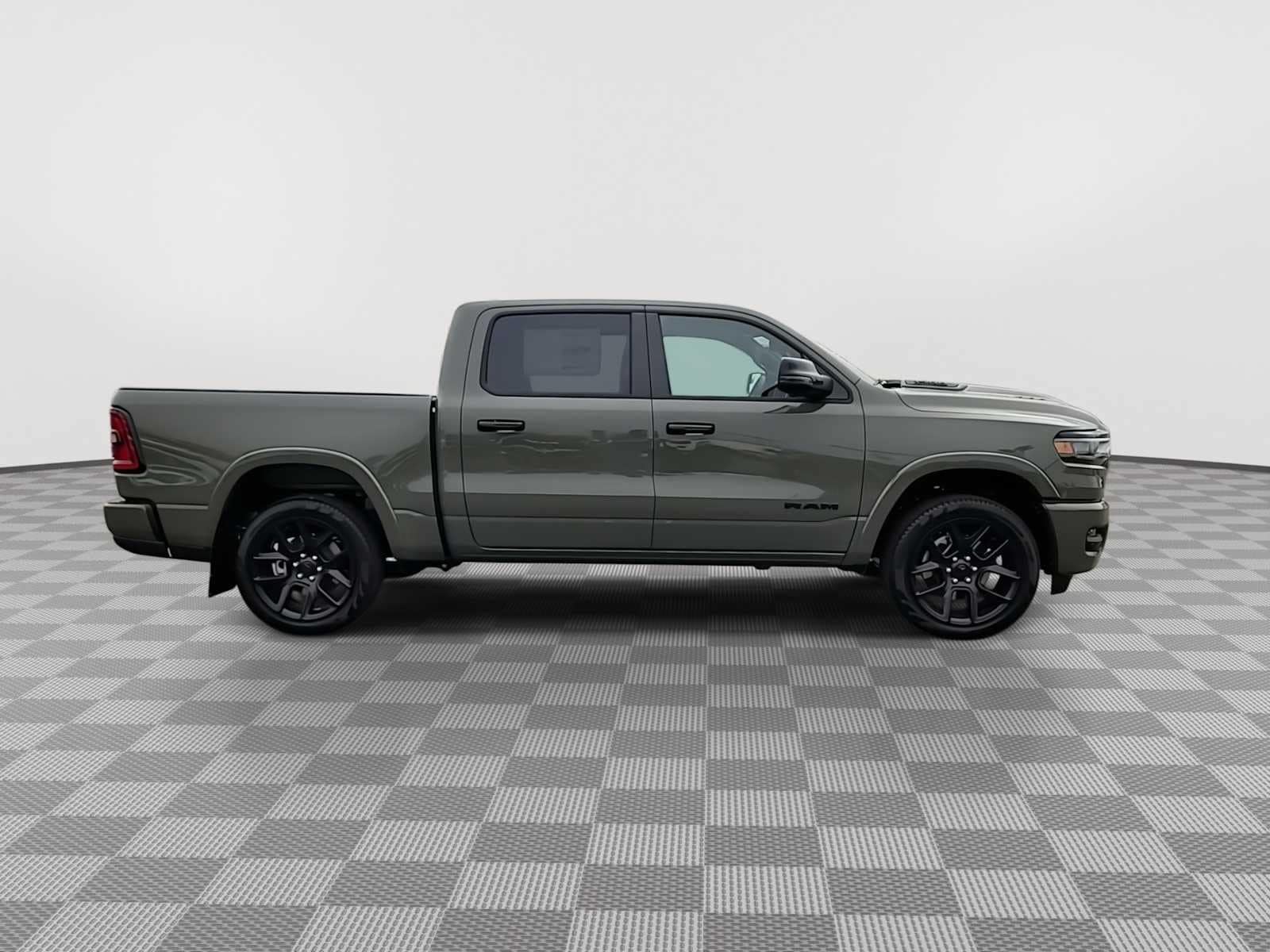 Thumbnail: 2026 RAM 1500 - 9