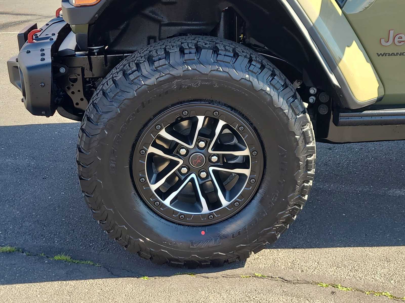 Thumbnail: 2026 Jeep Wrangler - 16