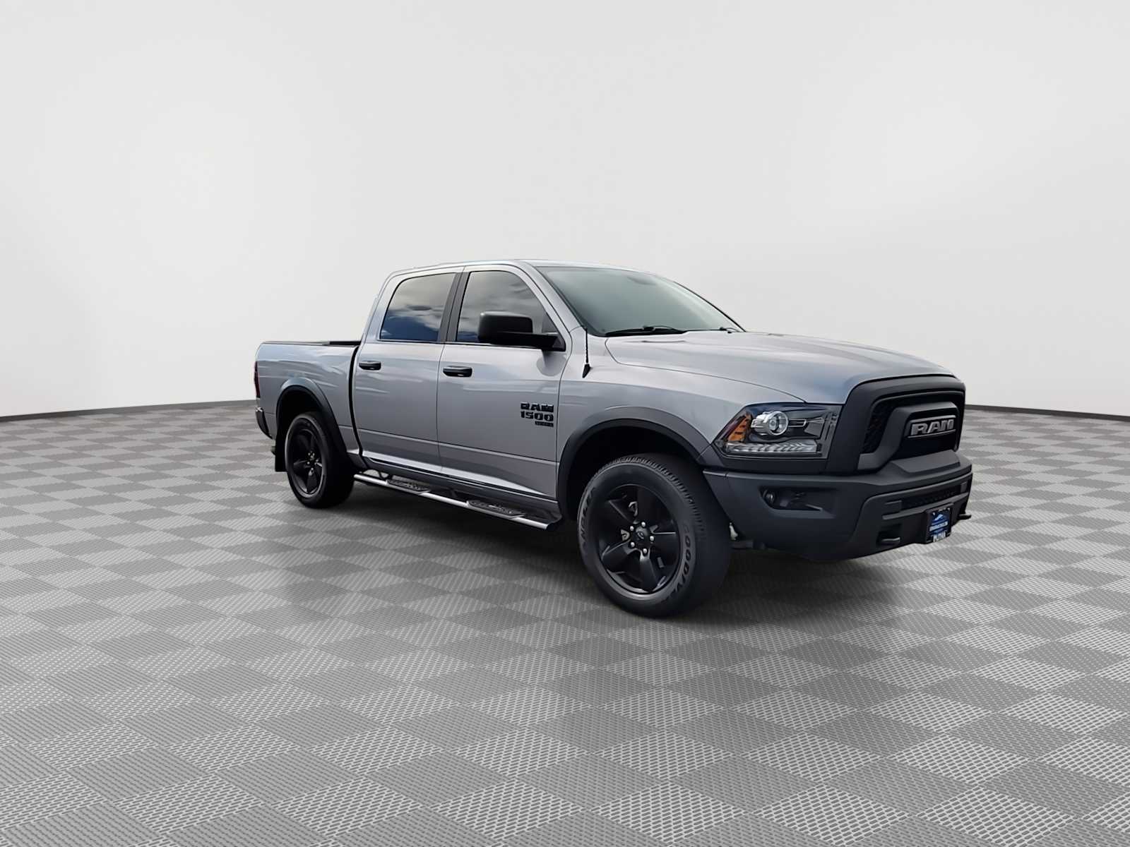 Thumbnail: 2020 RAM 1500 Classic - 2